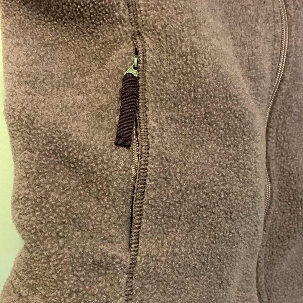 Eddie Bauer Womens Lavender Sherpa Vest. Size Large. Polartec. - Picture 3 of 9